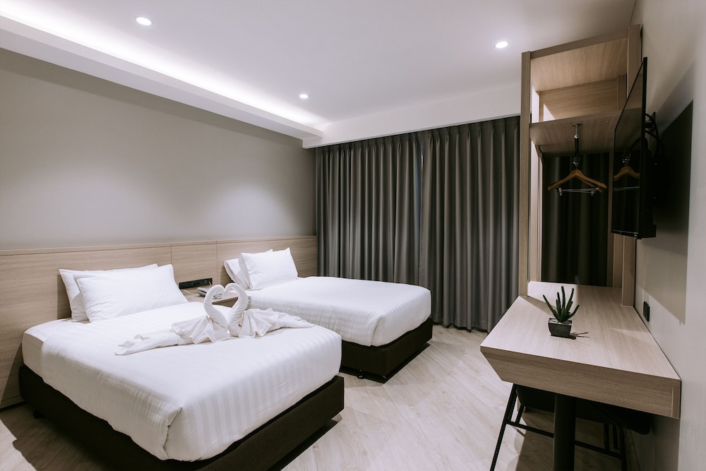 SUPERIOR, TWIN BEDS