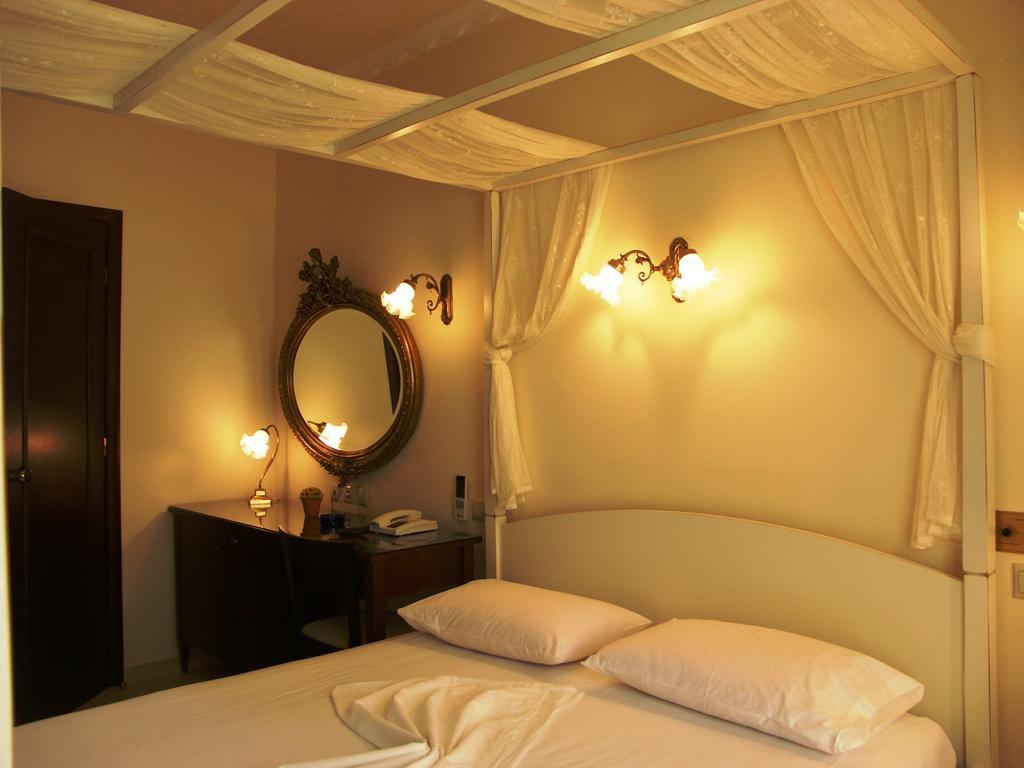 Room at Aneroussa Beach, ANDROS