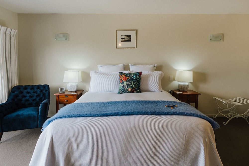 Rimu Lodge 7/40