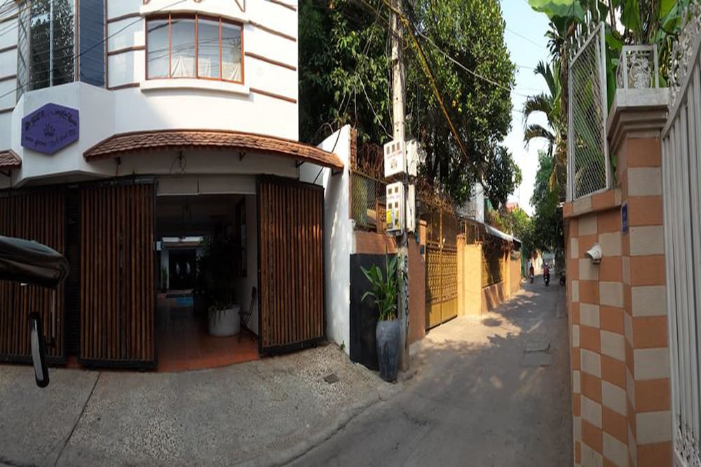 Yk Art House 4/53