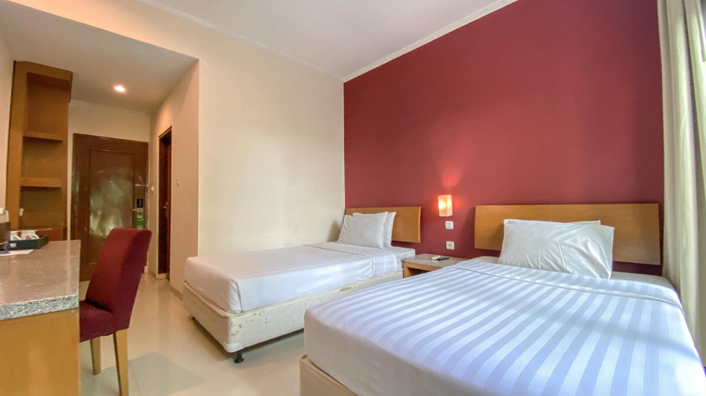 STANDARD, TWIN BEDS