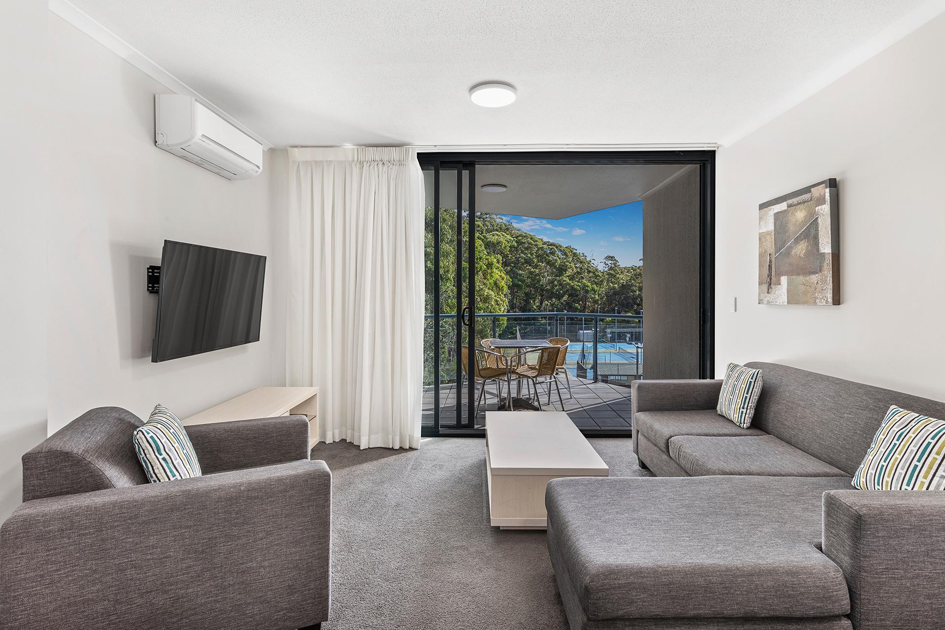 2 Bedrooms, Apartment