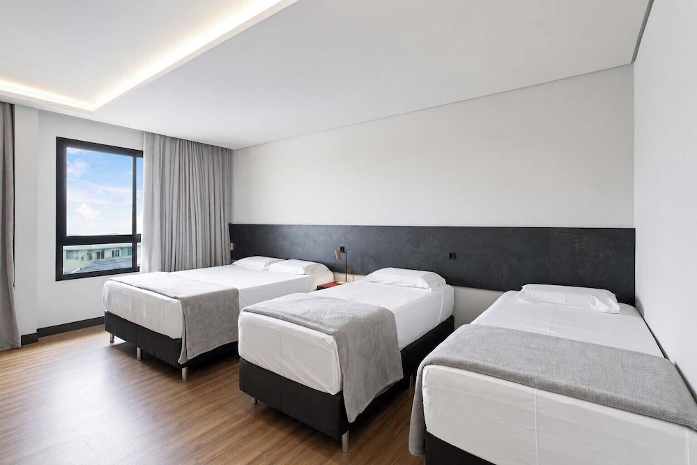 Ingleses Park Hotel 27/69