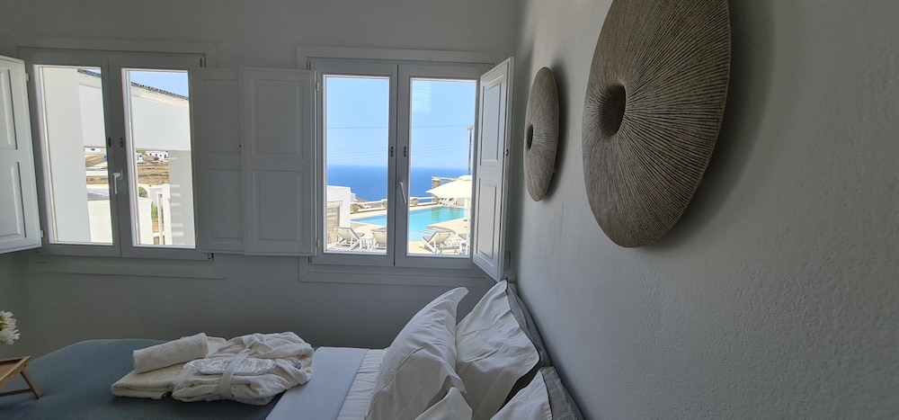 Open Plan, Luxury, House, Single Bed, Sea View, Sofa