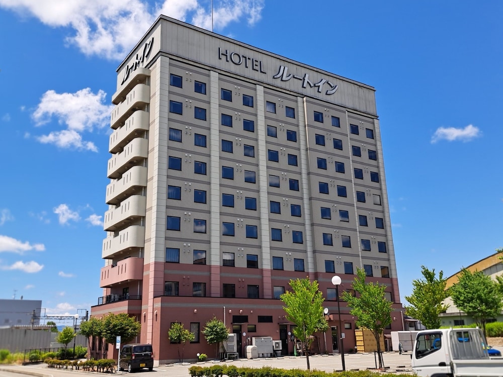 Hotel Route-Inn Shinjyo Ekimae 1/27