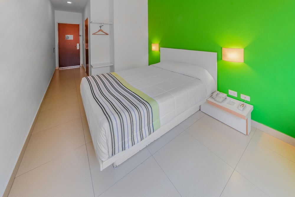 City Express Junior by Marriott Veracruz Aeropuerto 13/37