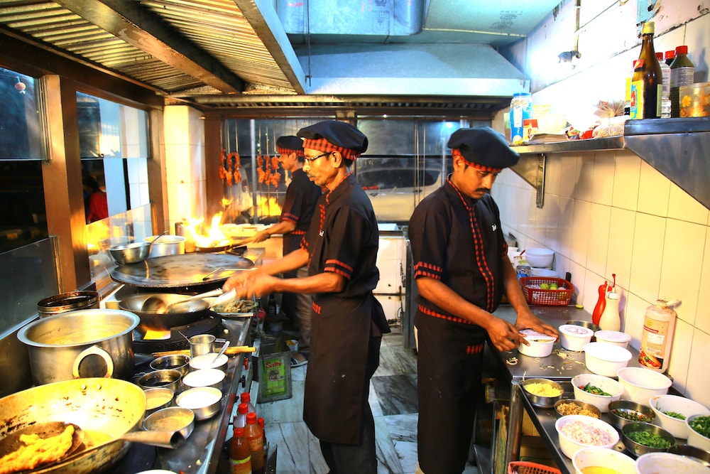 Babul Hotel 40/50