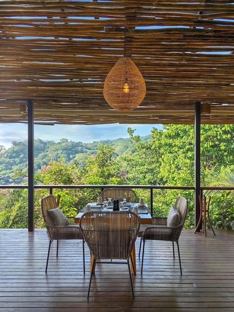 Lapa Rios Eco Lodge 24/50
