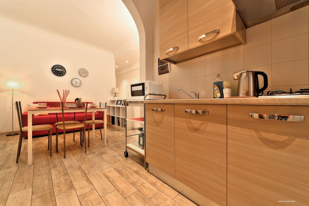 Wine Apartments Florence Colorino 14/19