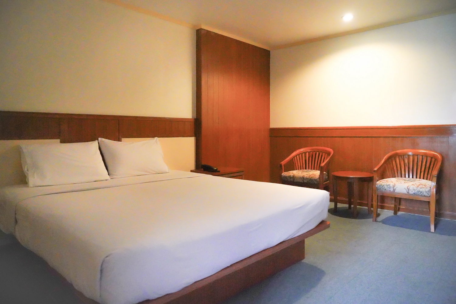 Standard, Double Bed