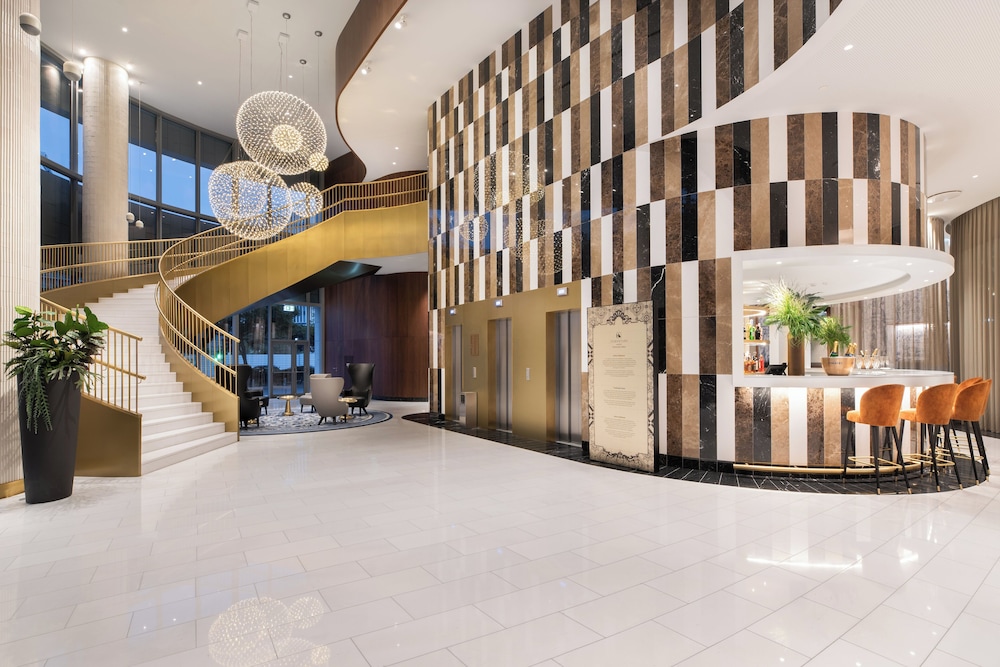 Eurostars Universal Lisboa 9/70
