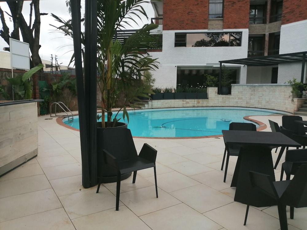Longonot Place Serviced Apartments - Nairobi, City Centre CBD 46/60