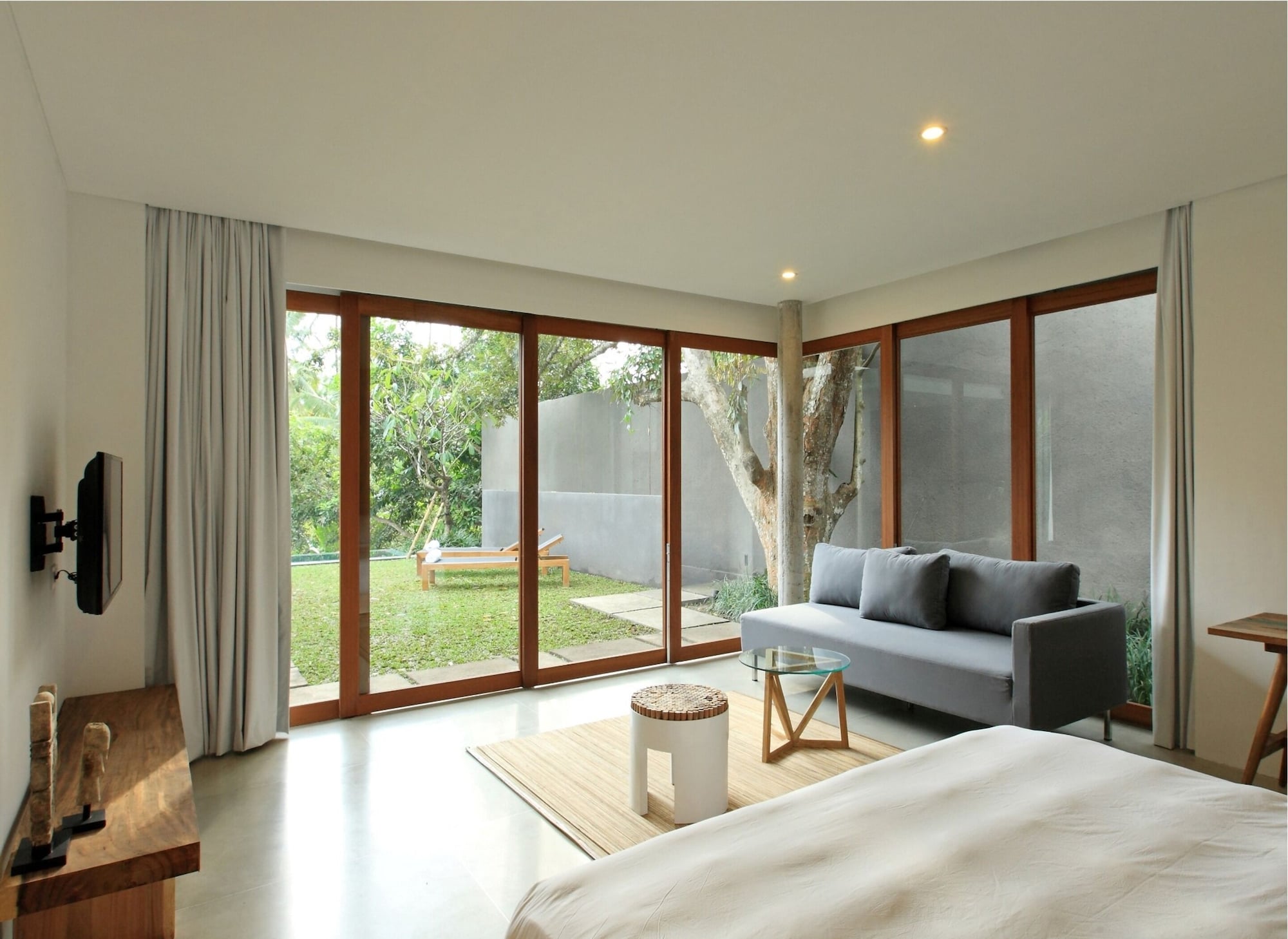 Pool, Valley, Villa, King Bed، Aria Villas Ubud 3/3