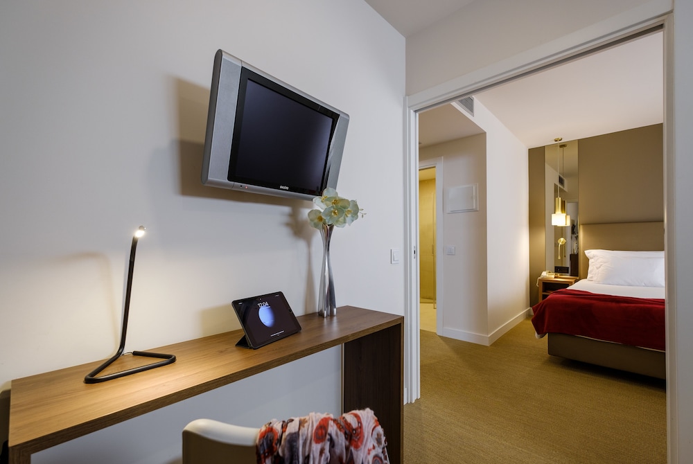 Hotel Regina Fatima 33/42