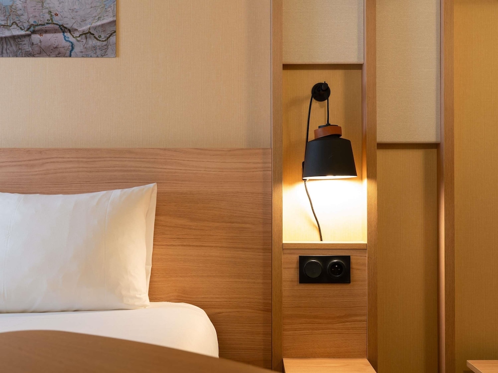 ibis Rouen Parc des Expos Zenith 23/67