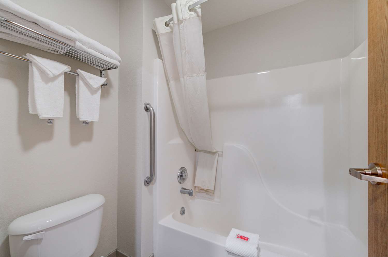 غرفة بسرير كينج، Econo Lodge Livingston Gateway To Yellowstone 3/4