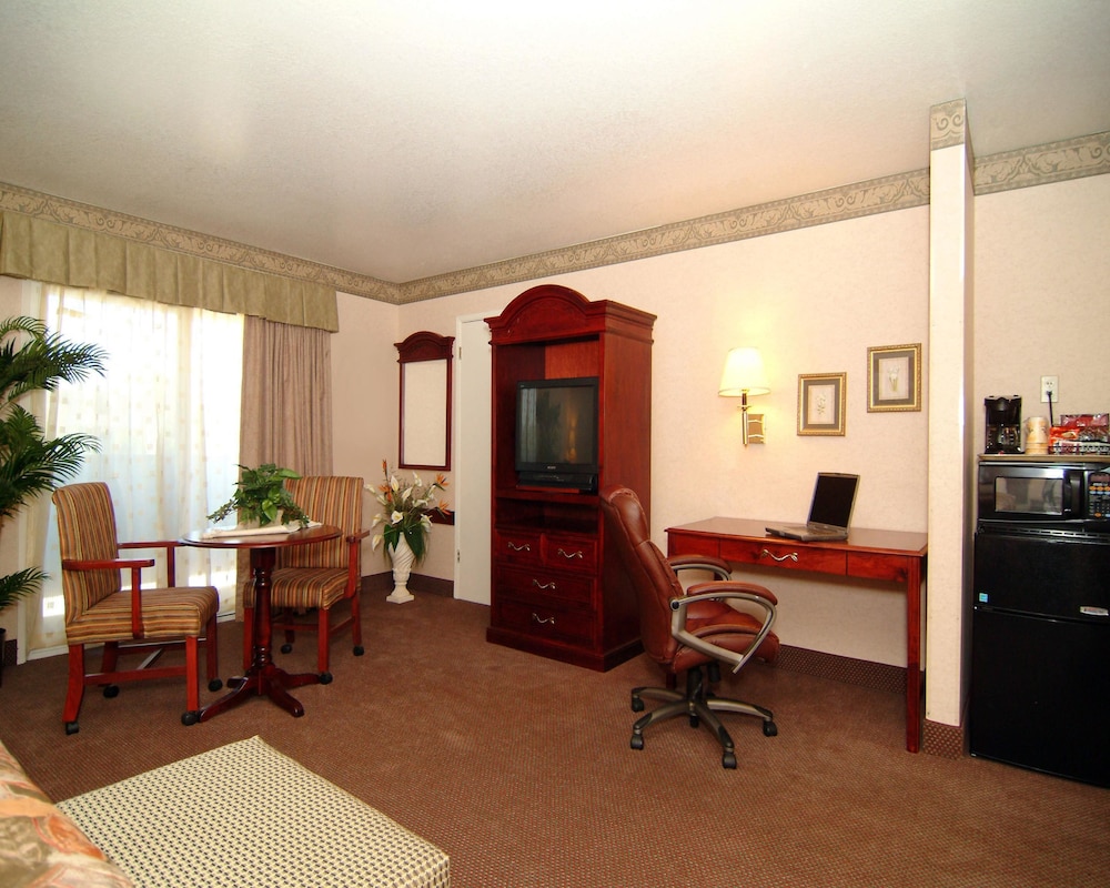 SureStay by Best Western Sunnyvale Silicon Valley 13/17