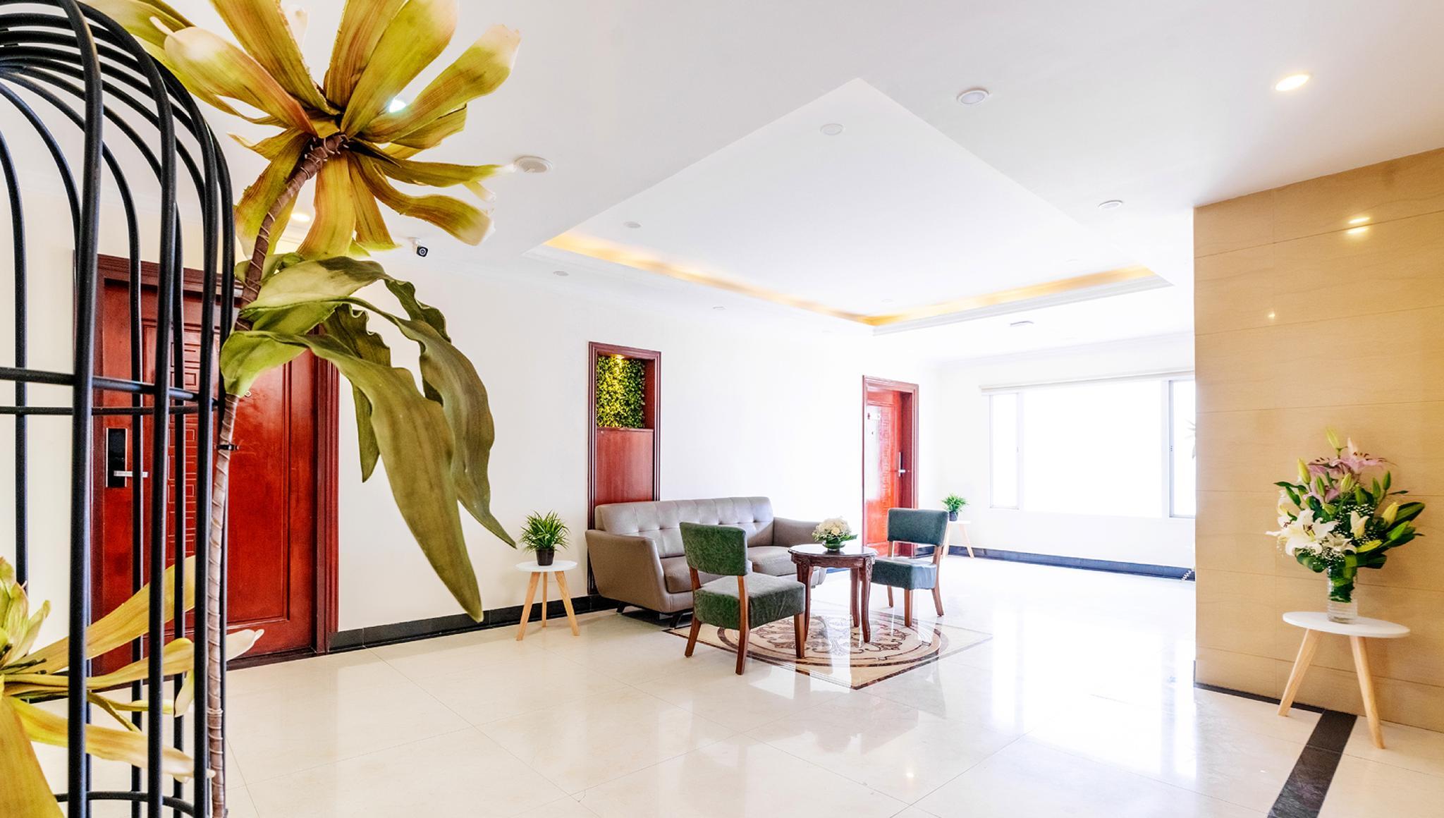 Attide Biz Hotel 8/24