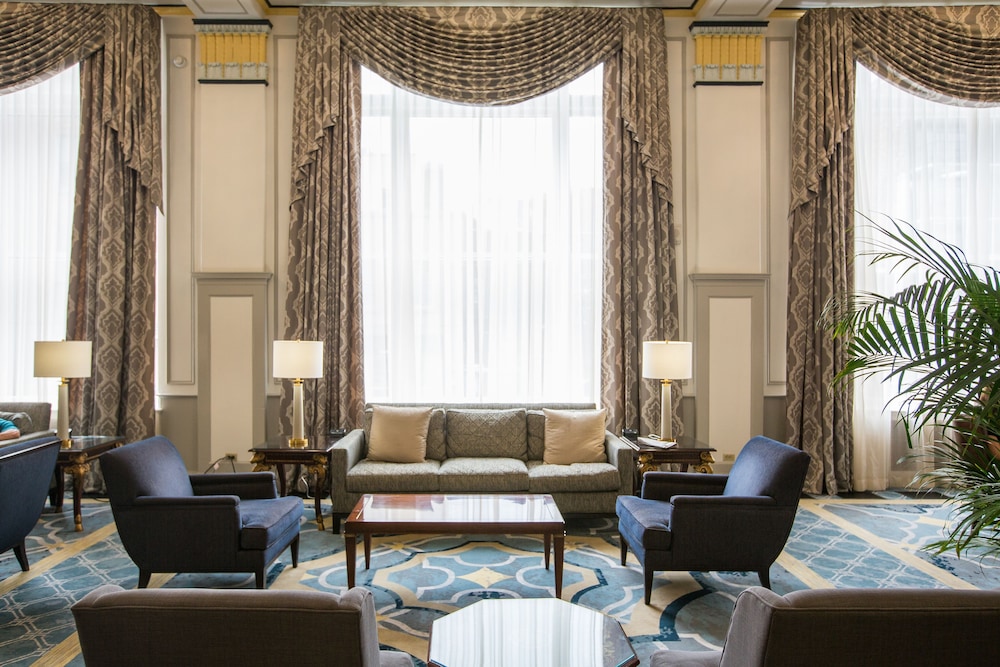 Francis Marion Hotel 40/65