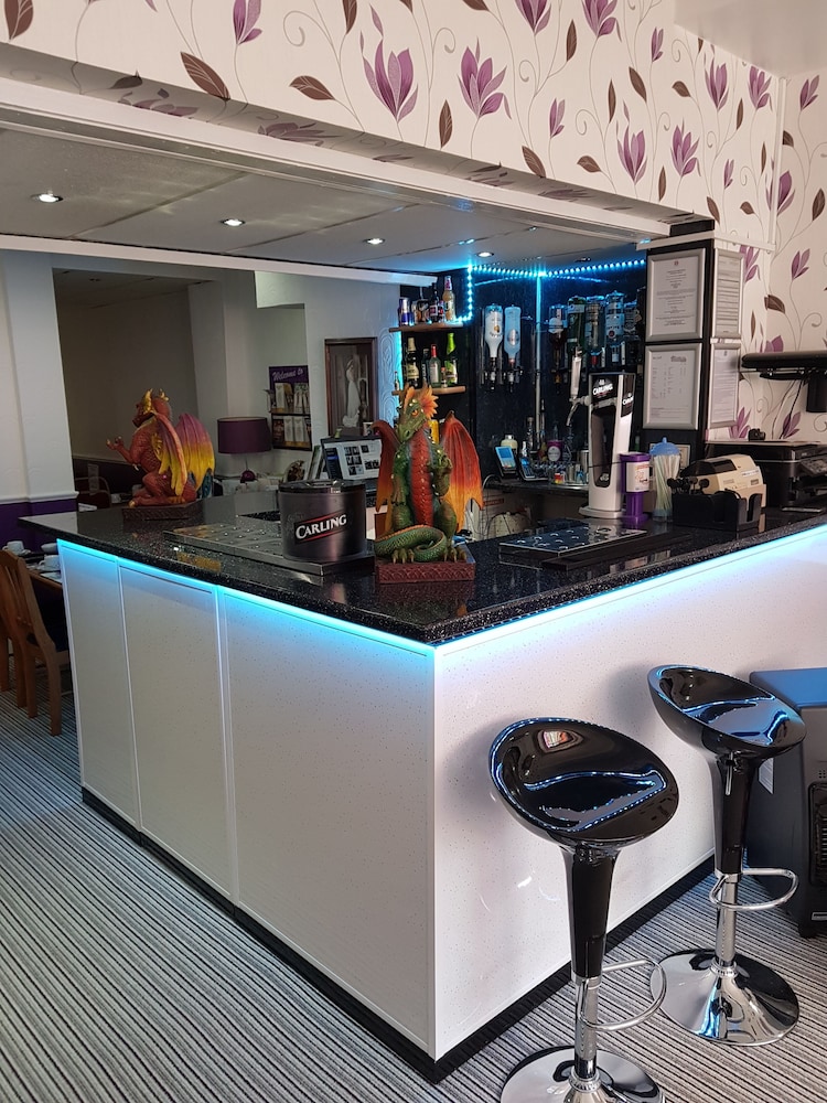 Trentham Private Hotel 31/50