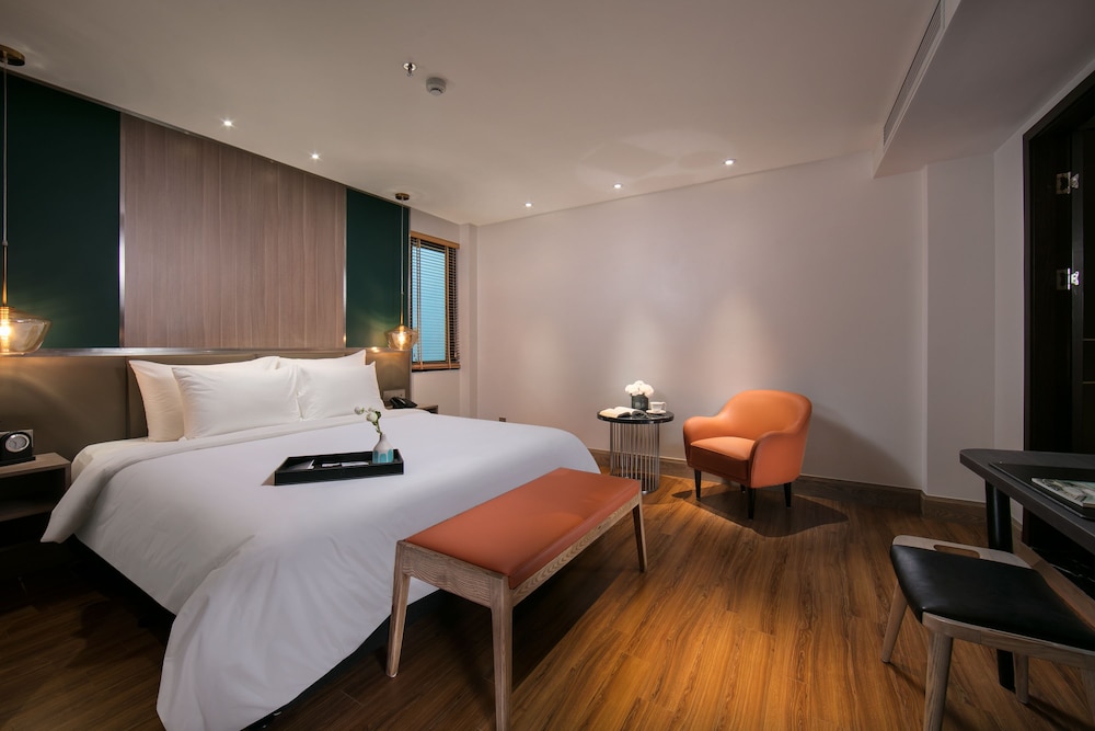 Aurora Premium Hotel and Spa (ex Delicacy Central Hotel and Spa) 17/48