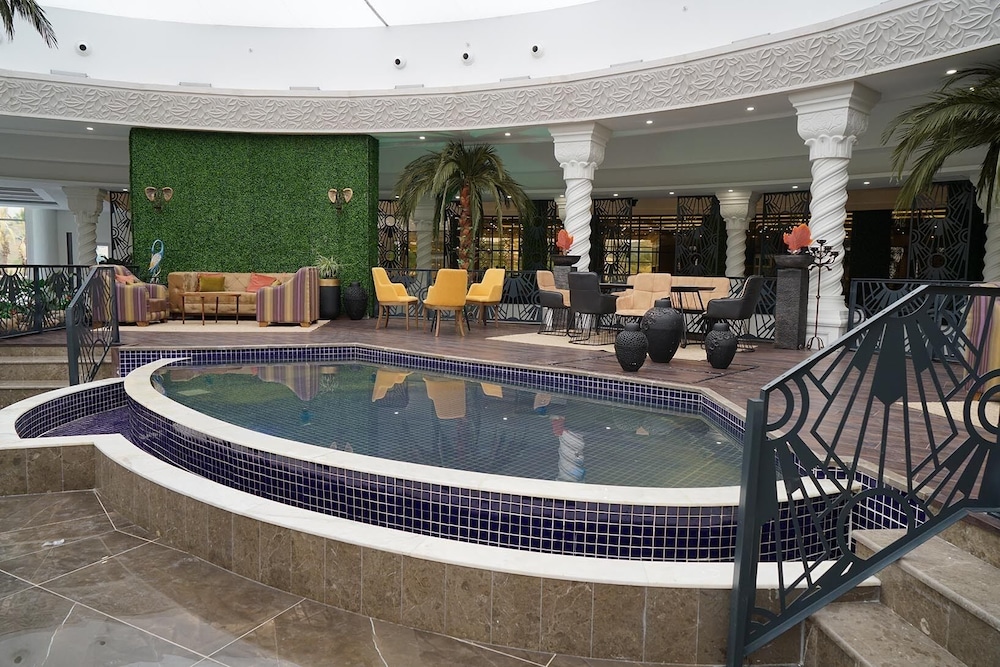 Maxwell Resort Hotel & Spa 31/50