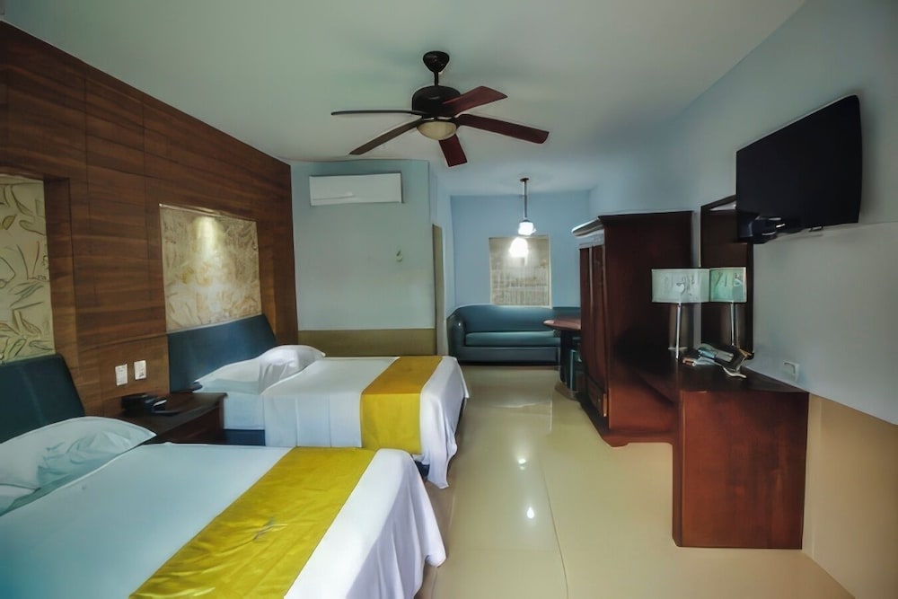 Hotel Paradise La Paz 12/49