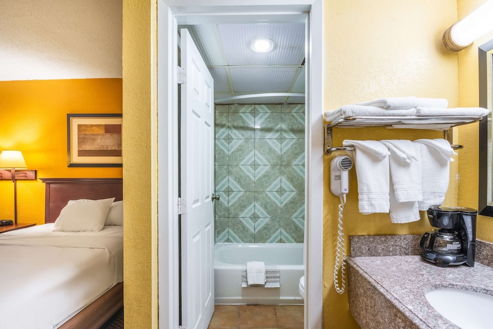 Americas Best Value Inn Elk City 19/20