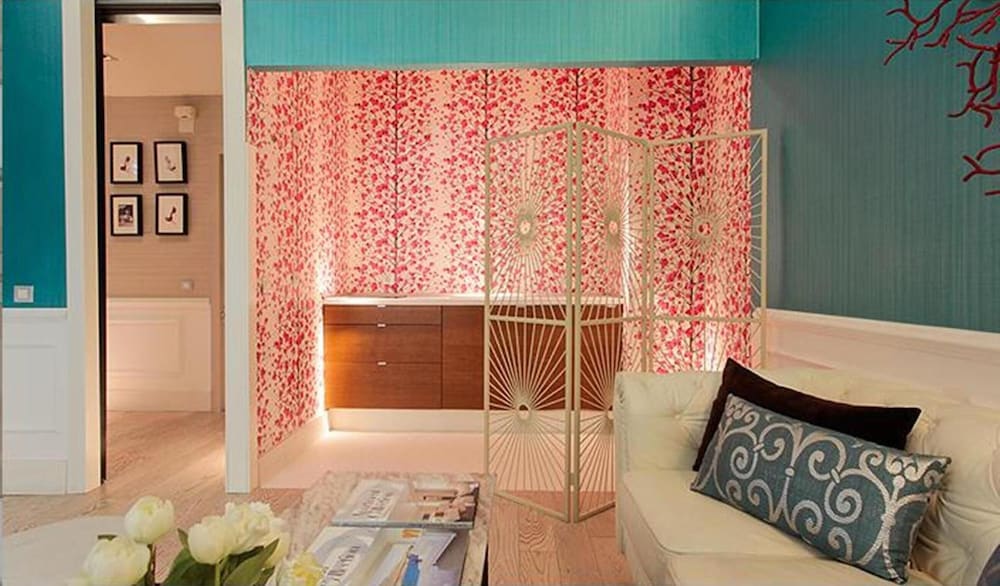 AB Design Suites 5/50