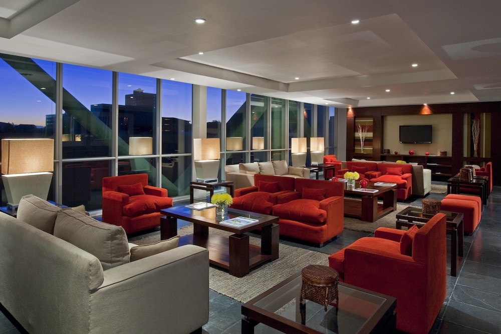 Four Points By Sheraton Los Angeles 24/44