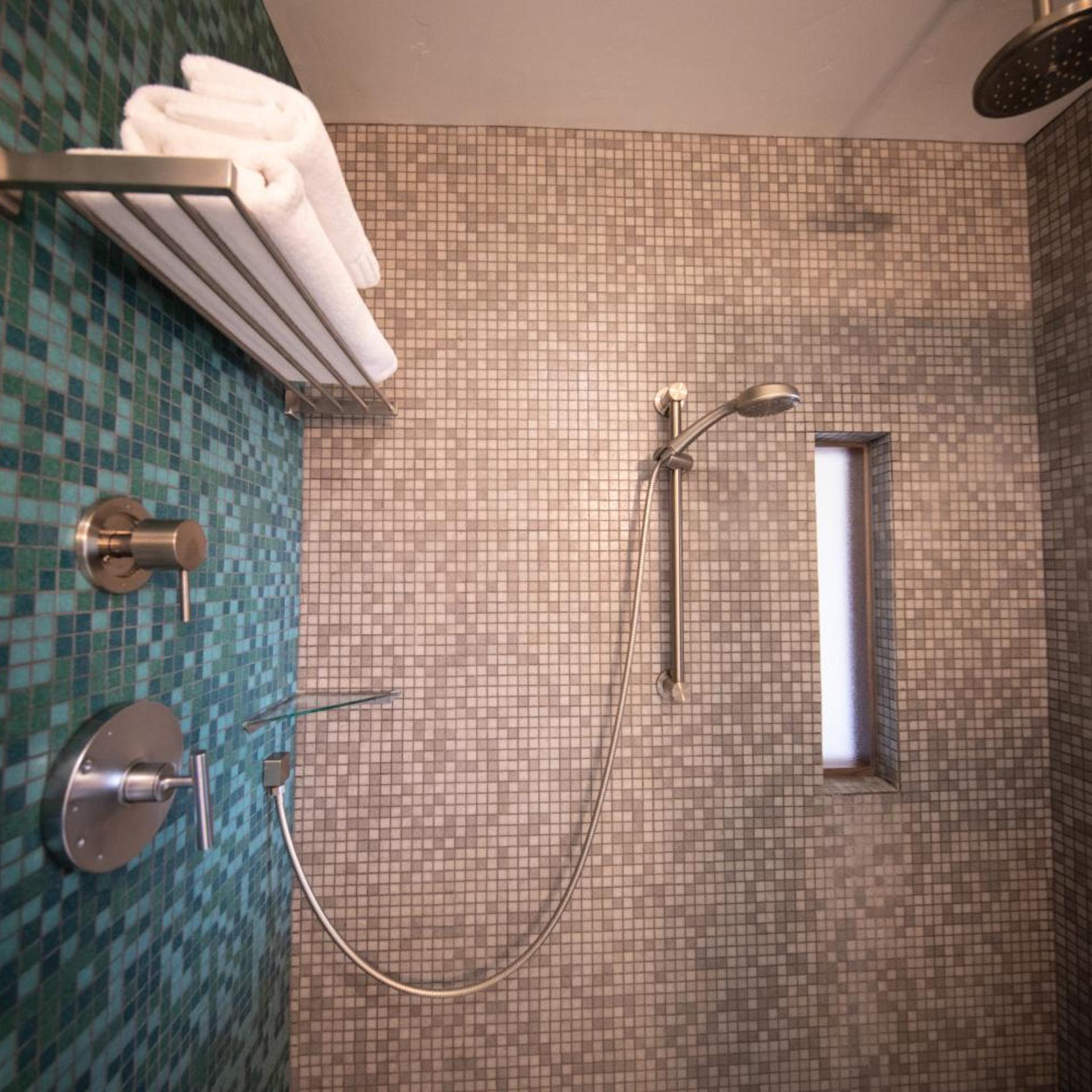 غرفة بسرير كينج، Modern Hotel And Bar 9/10