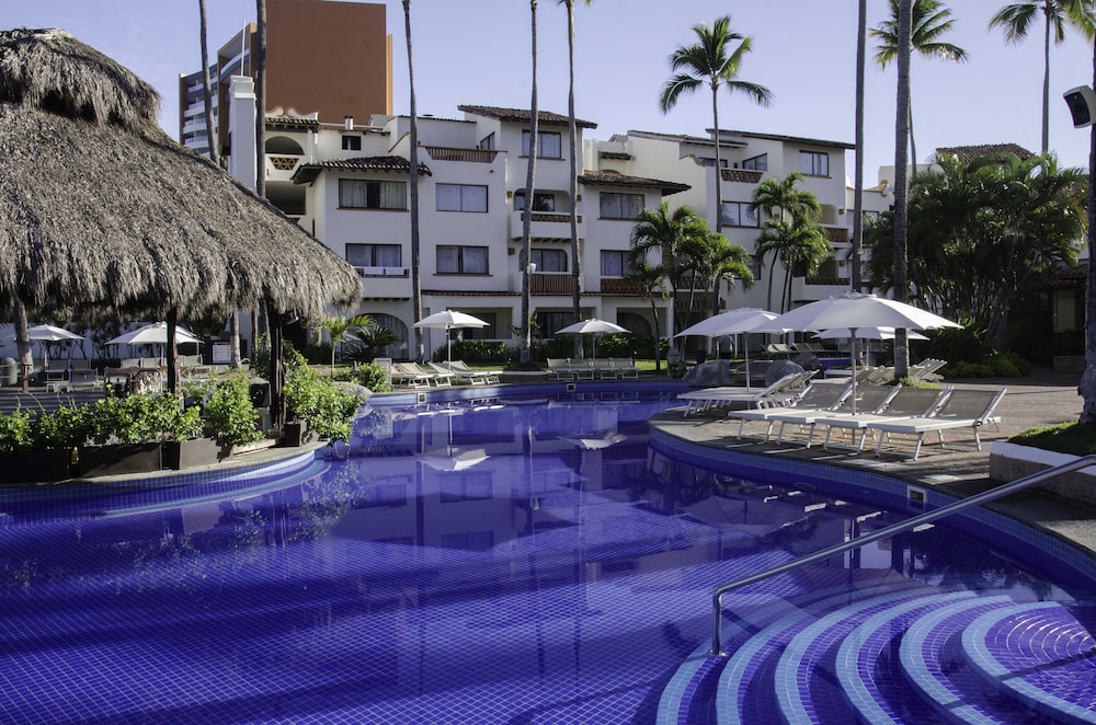 Plaza Pelicanos Grand Beach Resorts 41/65