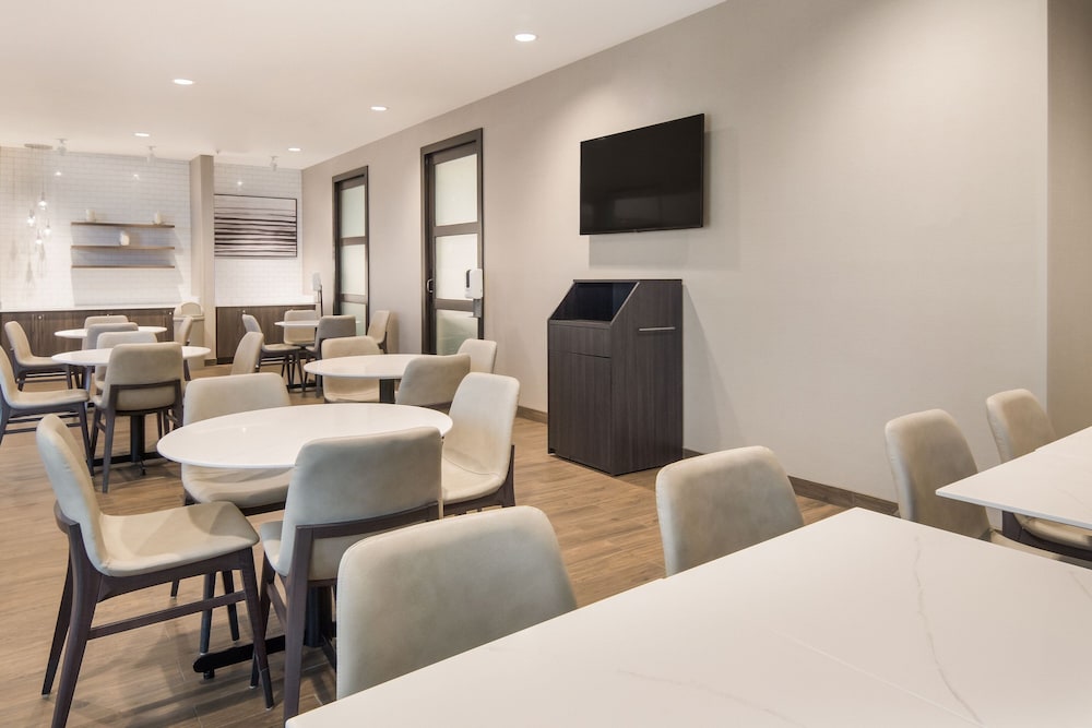 Residence Inn Dallas DFW Airport South/Irving 15/27