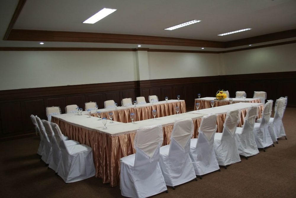 Athaya Hotel Kendari 42/51