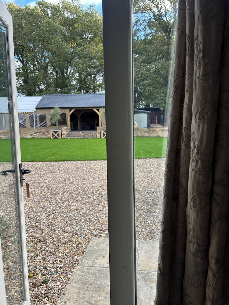 Bridleway Bed And Breakfast 36/50