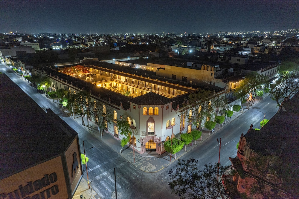 Gran Hotel Mexico 3/51