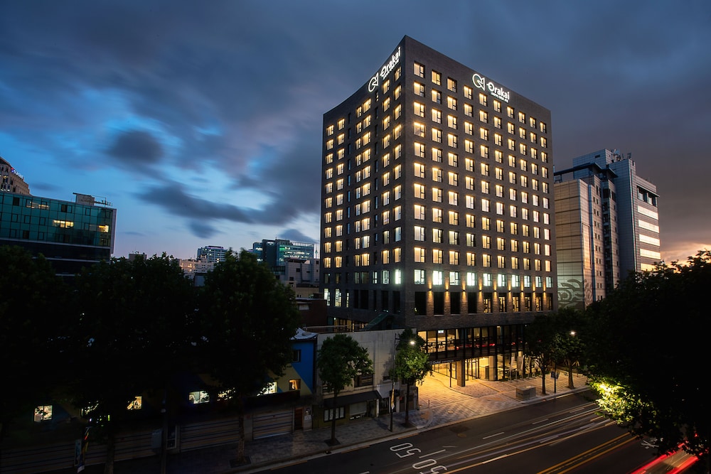 Orakai Daehakro Hotel BW Signature Collection in SEOUL
