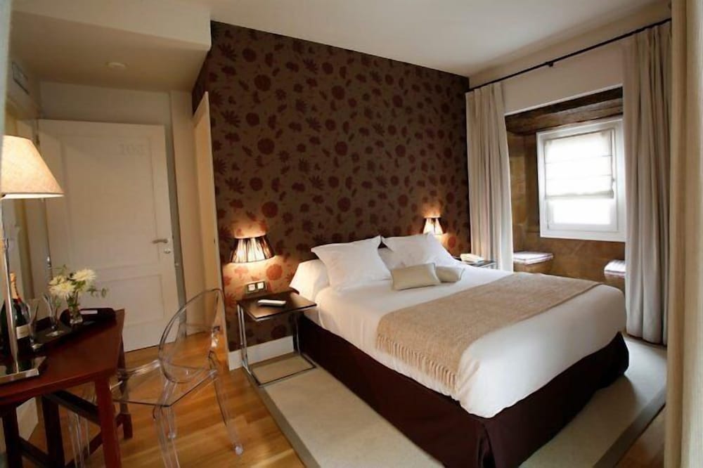 Hotel Palacio Munatones 14/50