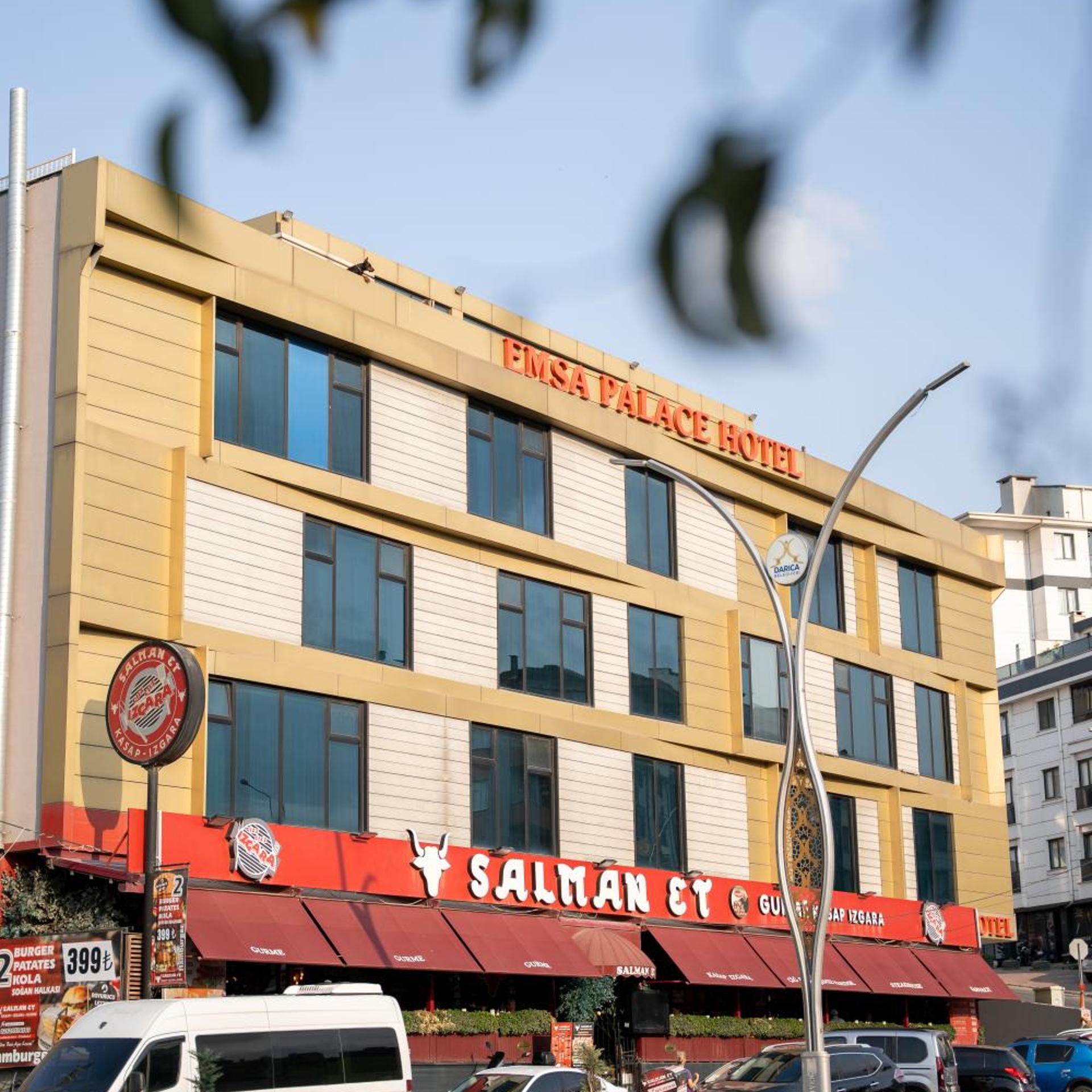 Emsa Palace Hotel 3/50