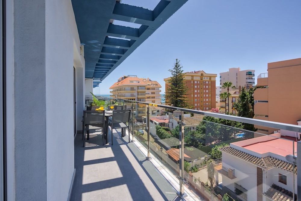 Sur Suites La Dorada 42/50