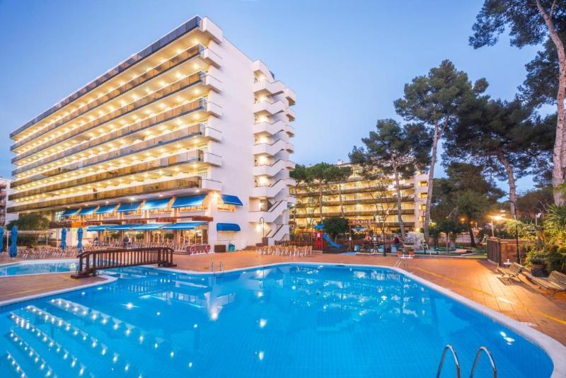 Ponient Aparthotel Marinada 6/48