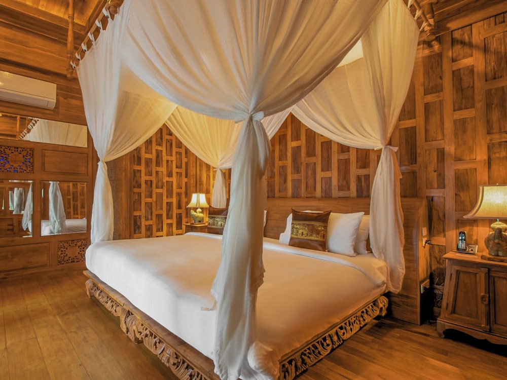 Pavilion, 2 King Beds
