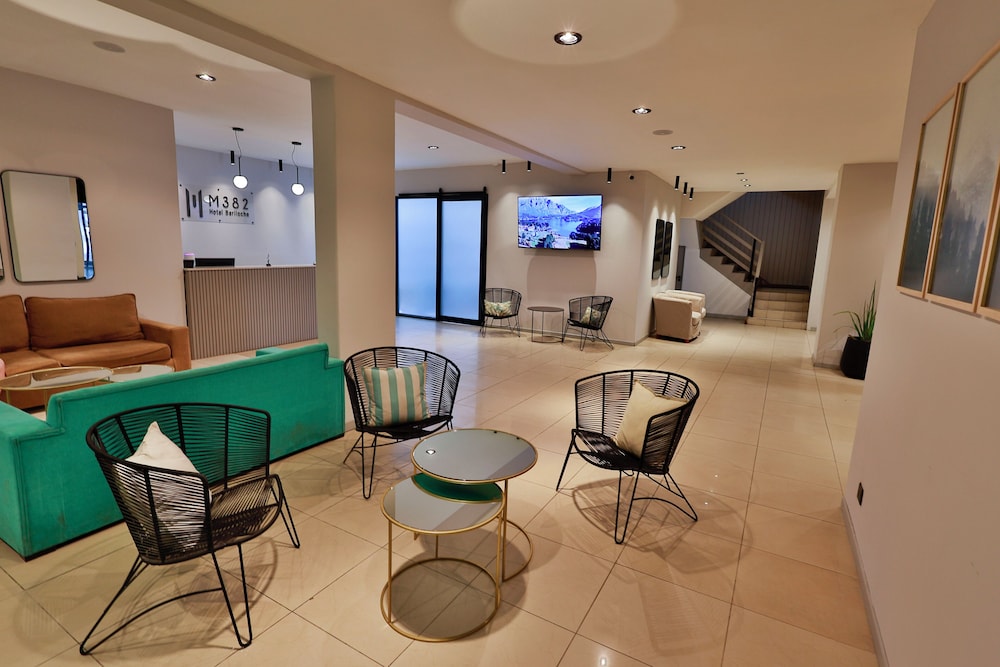 M382 Hotel Bariloche 39/51