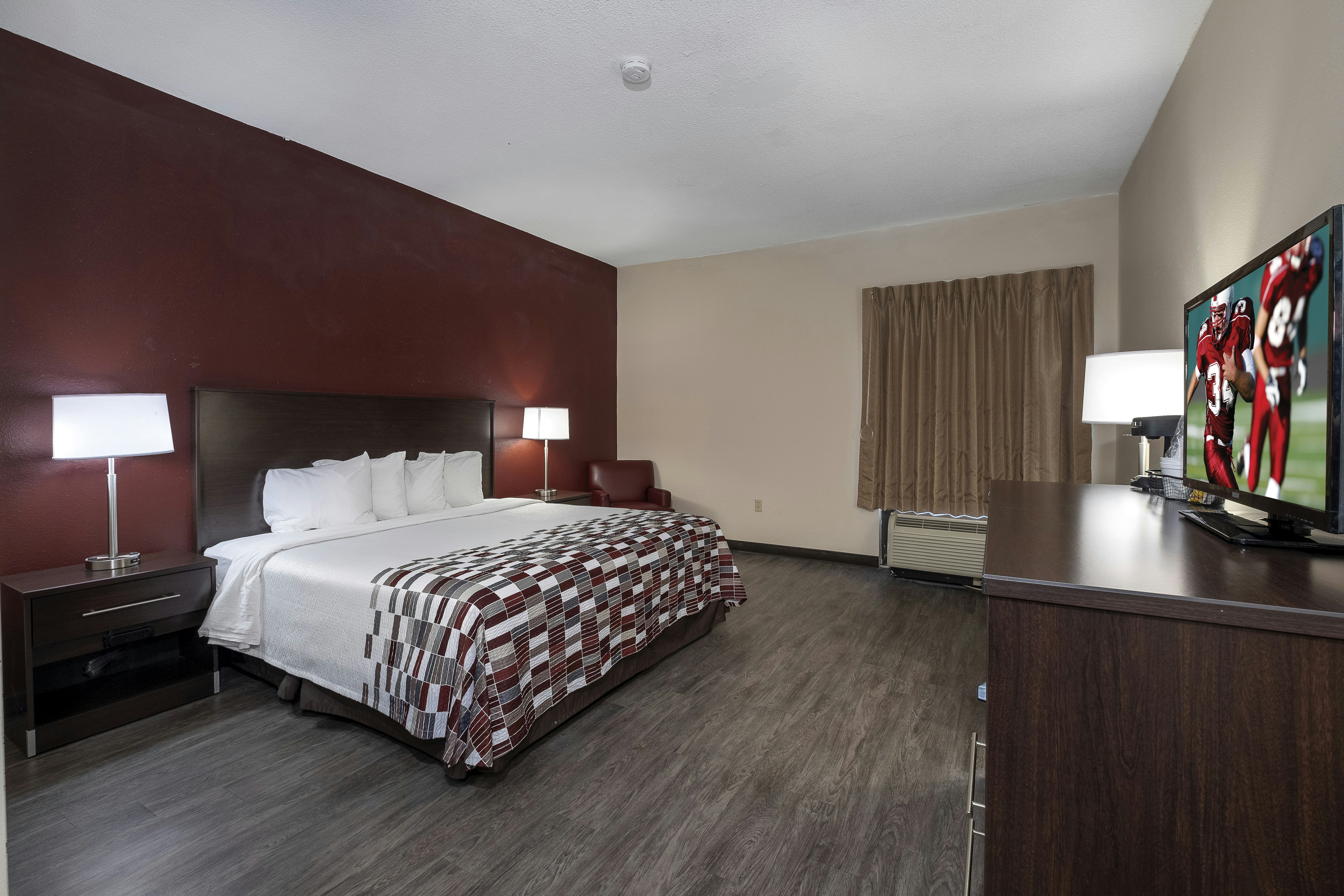 Red Roof Inn Prattville 19/42