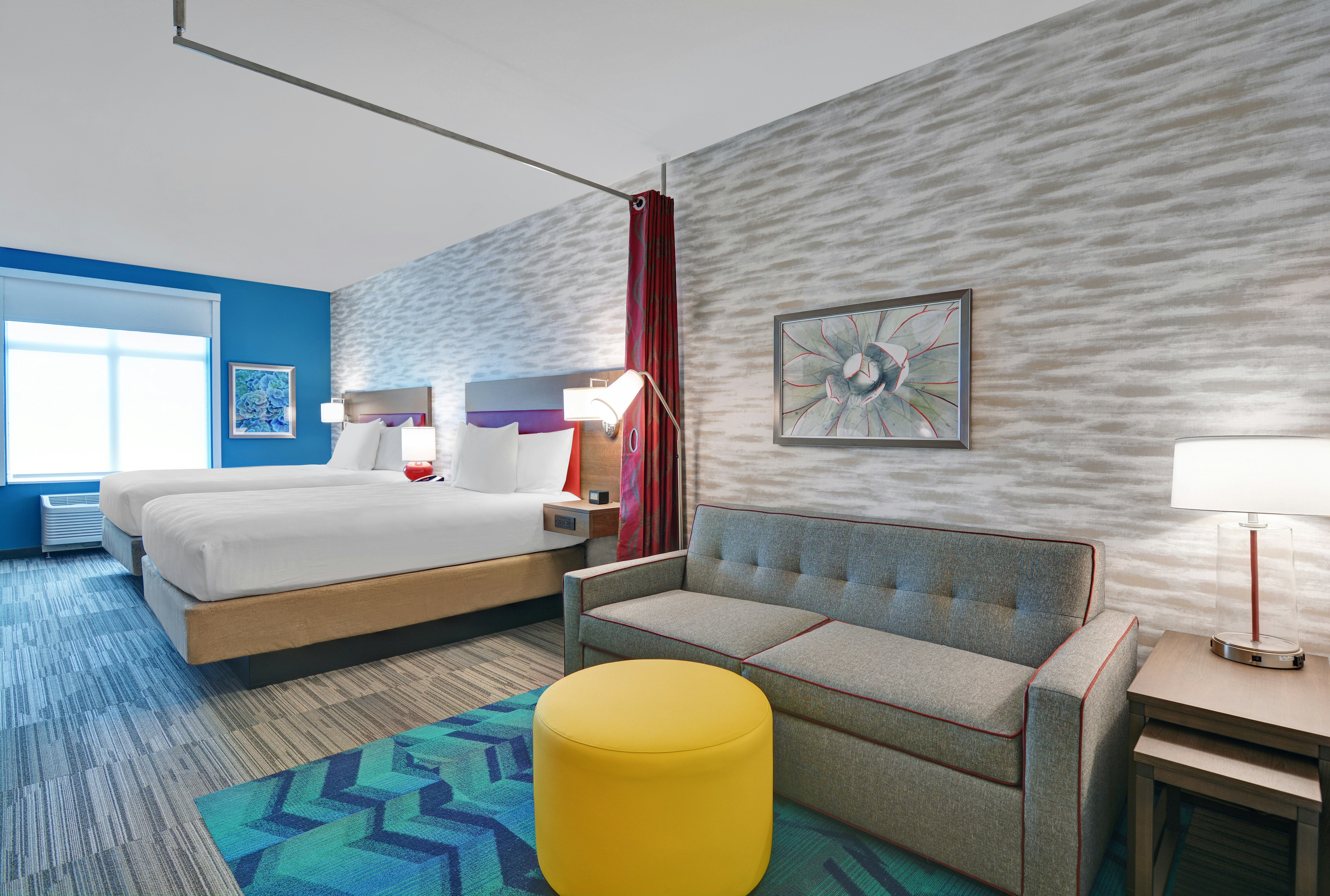 STUDIO, 2 QUEEN BEDS, ACCESSIBLE
