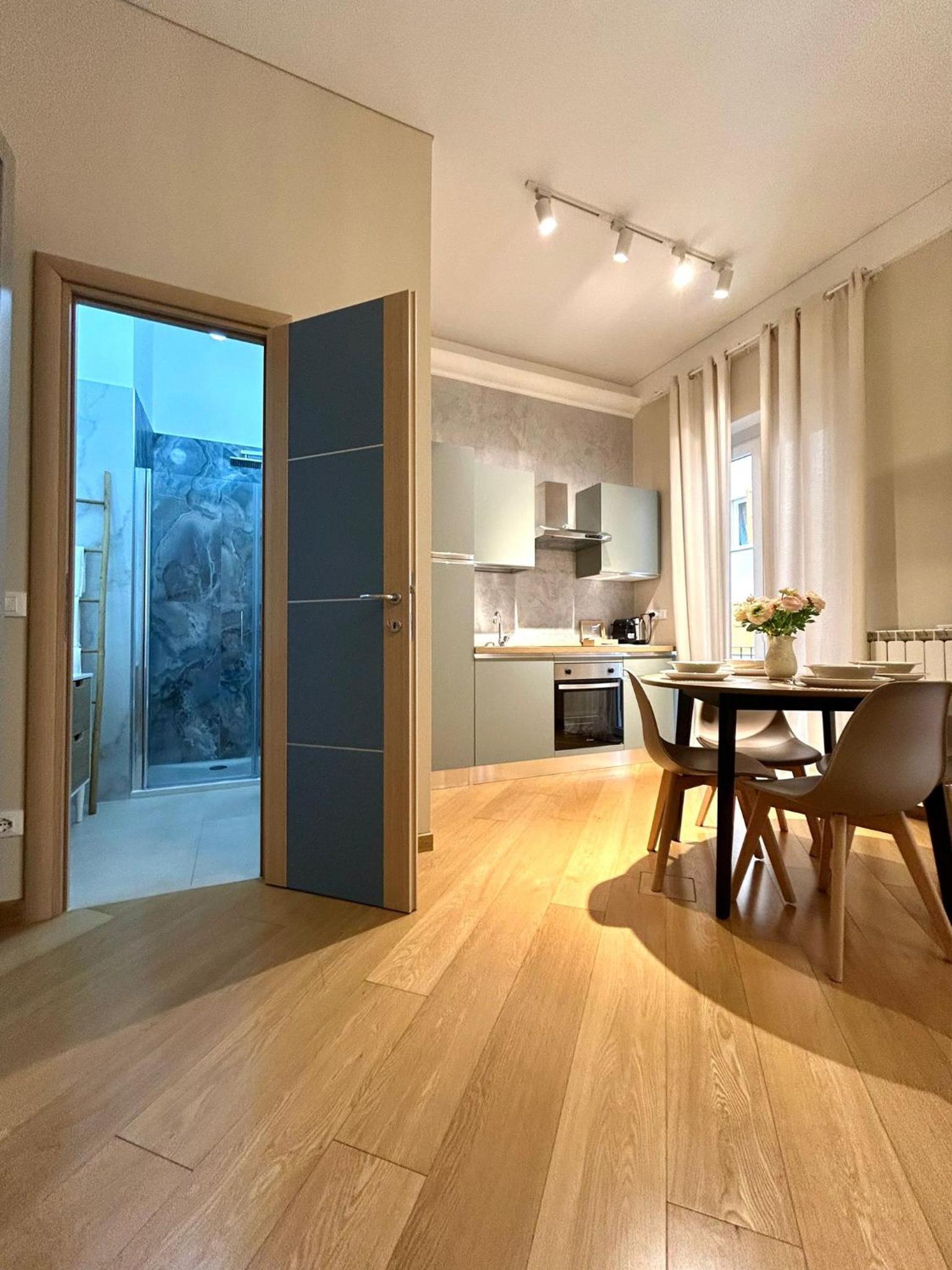 Sea Pearl Luxury Rooms 8/14