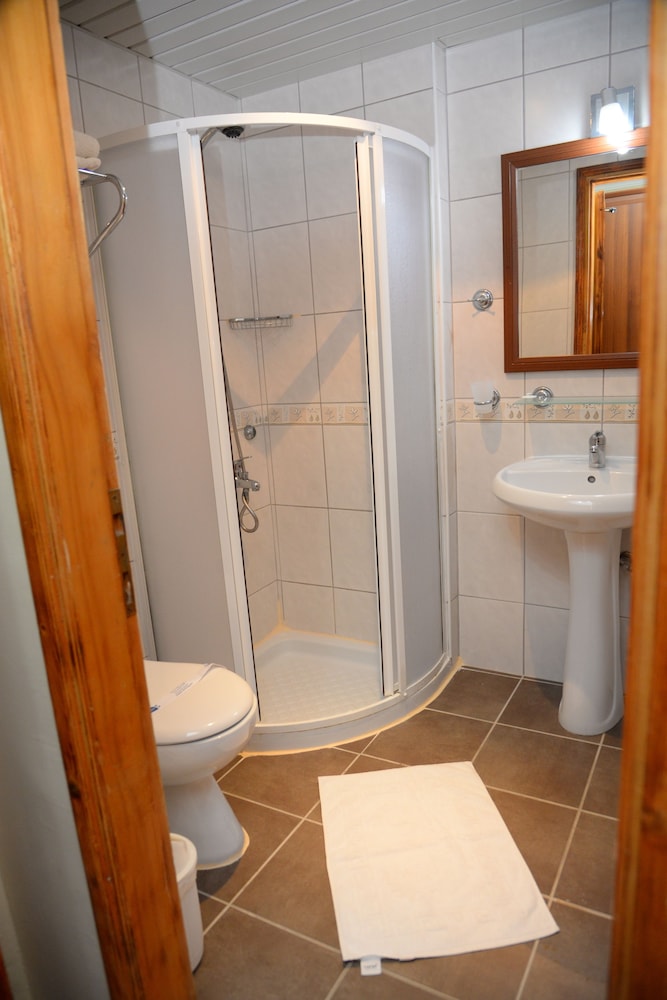 Hotel Karbel 49/50