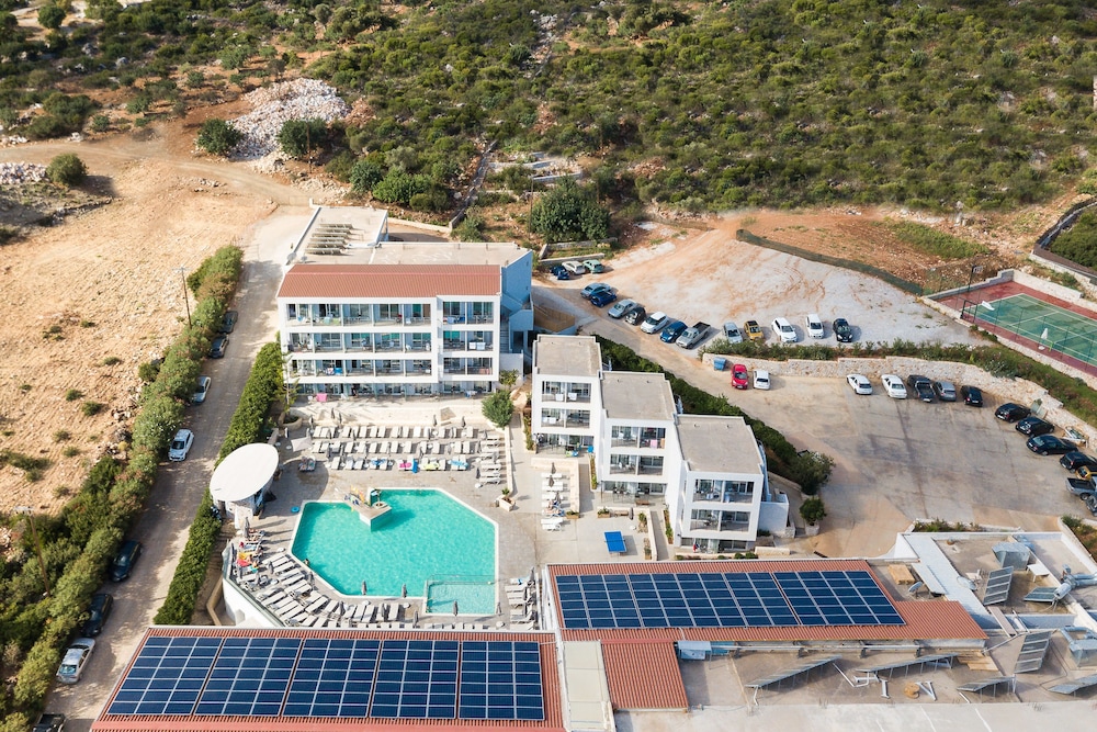Atali Grand Resort in MYLOPOTAMOS