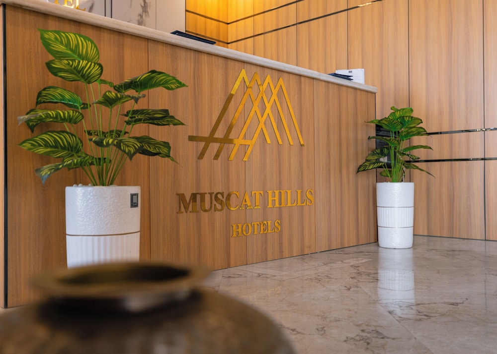Muscat Hills Hotel 27/63