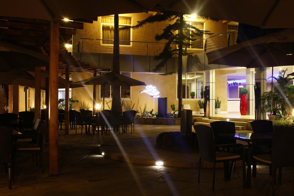 S.G. Premium Resort 34/50